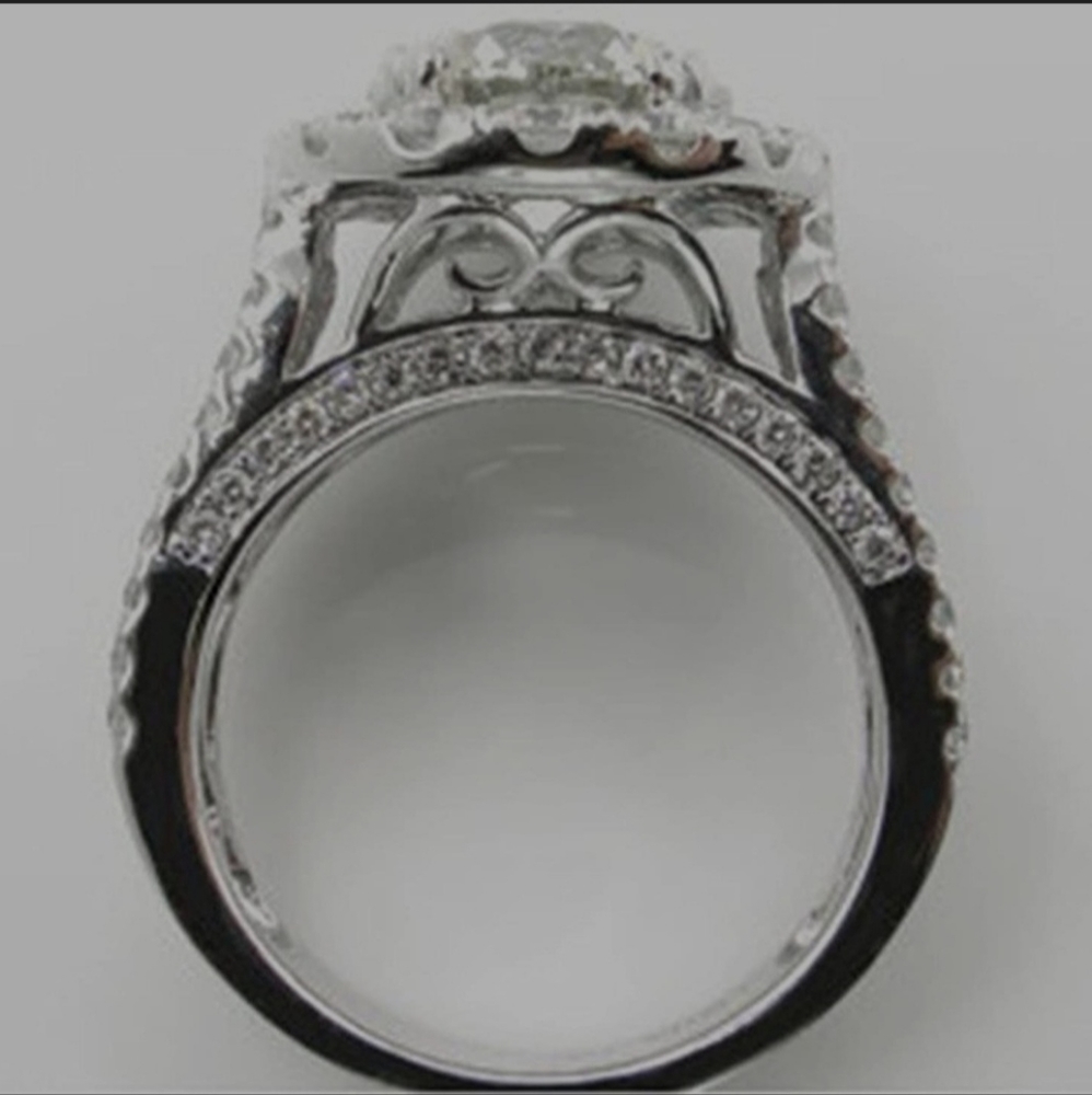 SPARKLING FASHION RING | SIZE 8 - Picture 7 of 13